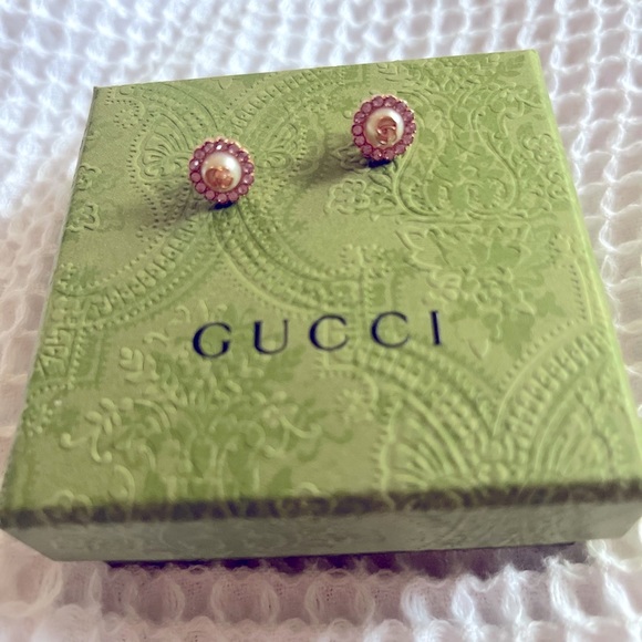 Gucci Jewelry - Gucci flower stud earrings